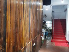 -闫家驴肉老店(华电一校店)