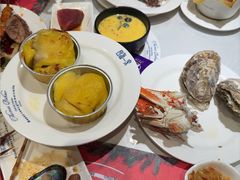 -四海一家自助餐(益田假日广场店)