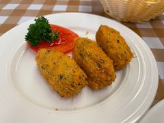 马介休薯蓉球-船屋葡国餐厅