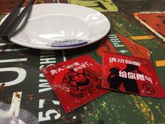 -扒虾小妹儿麻辣海鲜(宏图街店)
