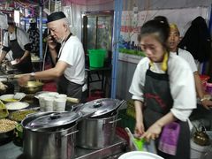 -清真老马家国华牛奶鸡蛋醪糟(正宁路店)