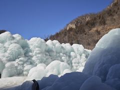 -大平台龙居瀑布旅游区