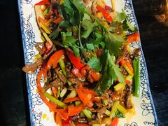 -乐山食古香跷脚牛肉