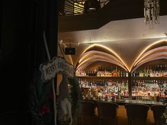 -Mogul Eatery·大亨餐酒馆