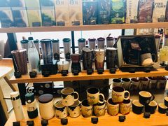 零售区-星巴克臻选(成都环球乐天店)