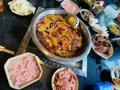 -九尺赵老四鲜鹅肠火锅