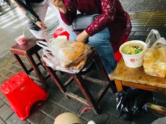 -汪记鲜鱼糊汤粉(沈阳路总店)