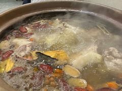 -威邵鸡煲(西华路总店)
