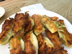 -一品鲜鱼锅贴(人民一路店)