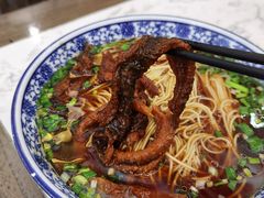 -伟记奥面馆(养育巷店)