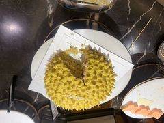 -广州万富希尔顿酒店-感趣自助餐厅·生蚝海鲜刺身