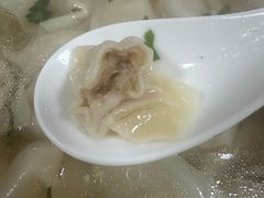 -周震馄饨