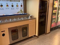 -七欣天香辣蟹火锅(闵行浦江欢乐颂店)