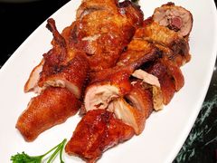 脆皮乳鸭-蝶园·装修中(BFC外滩金融中心店)