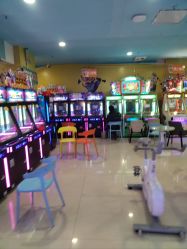 -大大梦幻王国(万佳商业广场店)