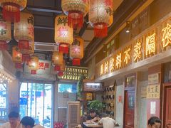 -旧街市鲜货老火锅(大光路店)