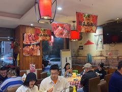 -东北哈尔滨酱骨头馆房掌柜铁锅炖