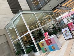 门面-PAUL LAFAYET 法式甜品(港汇广场店)