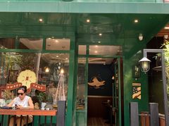 门面-Pie Bird(新闸路店)
