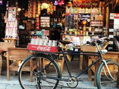 -席娜卡琳火车铁道夜市