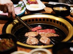 -炼火烤肉店