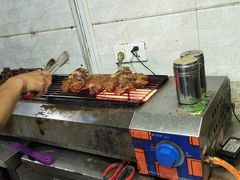 -美人万三·蚝大人生蚝小馆(昌里路店)