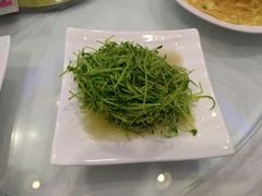-渔中舟海鲜大排档(普陀沈家门店)