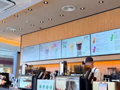 -星巴克臻选(上海长风大悦城店)