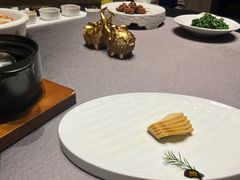 -骏莱海鲜鱼港(五角场店)