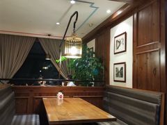 卡座-弄堂里(西溪龙湖天街店)