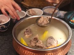 羊肉汤-丝路金桃·新疆菜(徐汇店)