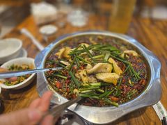 -乡土特色.冷锅鱼.牦牛肉汤锅