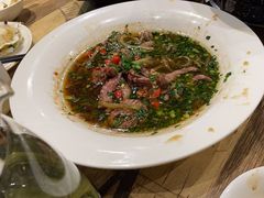 -香山湖家家宴(中山陵店)