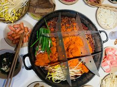 -岗上渣渣老火锅(两路口店)