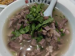 纯羊肉汤-清真喜兰老丁羊汤特色小吃