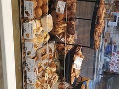 -PARIS BAGUETTE巴黎贝甜(周浦万达店)