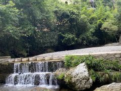 -夏霖九天银瀑风景区