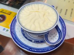 -广信牛奶甜品世家(台东店)
