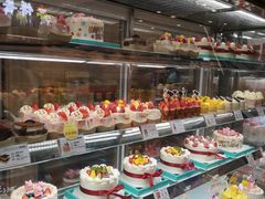 面包甜点陈列柜-格瑞思动物奶油生日蛋糕(园区永旺店)