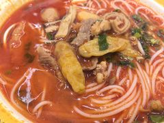 -粉小主·贵州酸汤牛肉粉(南京仙林金鹰店)