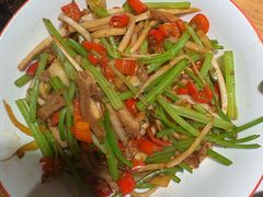 -龚兴城鱼羊吉·家传湖北菜(苗栗路总店)