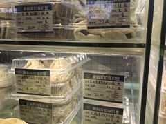 -白玉兰食品甜凤店(合生汇店)