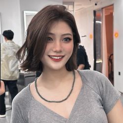 -艾美A·M Hair Salon