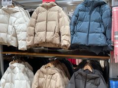 -优衣库(上海金桥国际商业广场店)