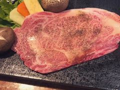 -炼火烤肉店