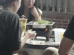 -凤爪王烧烤(丰美路团结佳兴园店)