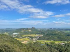 -马仁奇峰
