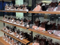 零售区-Laderach 莱德拉(上海环贸iapm店)