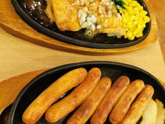 双拼香肠-萨莉亚意式餐厅(特力时尚汇店)