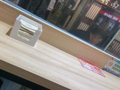-魔都三兄弟酸辣粉·蘸卤炸串(虹桥万科店)